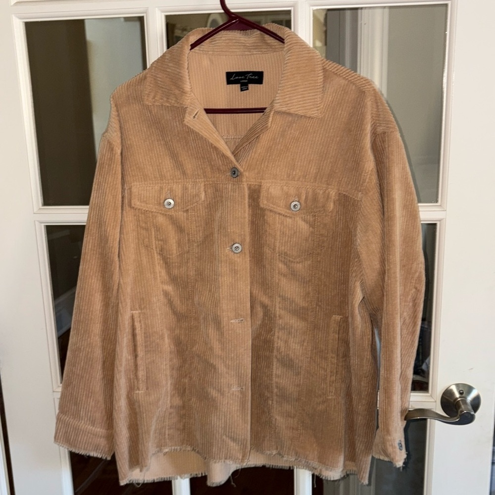 Corduroy Shacket 
Large and light weight